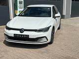Volkswagen Golf VIII Lim. United - Volkswagen Golf: Vii