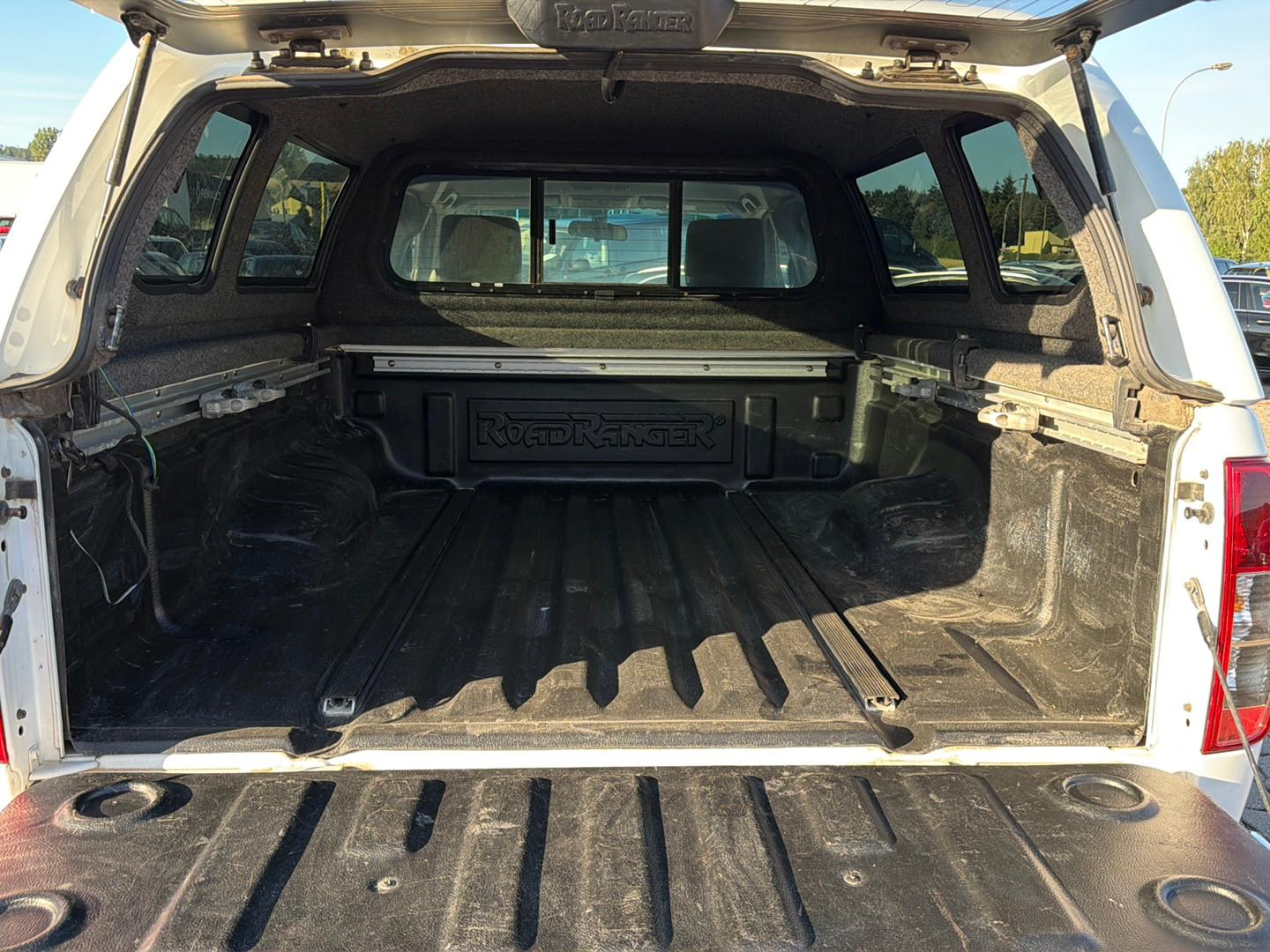 Nissan Navara King Cab SE 4x4 2.5 dCi 190 ch BVM / Attelage / Sièges chauffants / Régulateur de vitesse / 1ère main