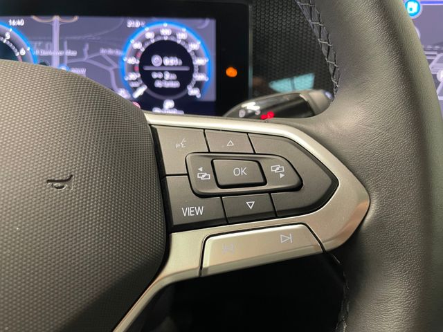 Passat Variant Business 1.5 eTSI DSG LED ACC RFK