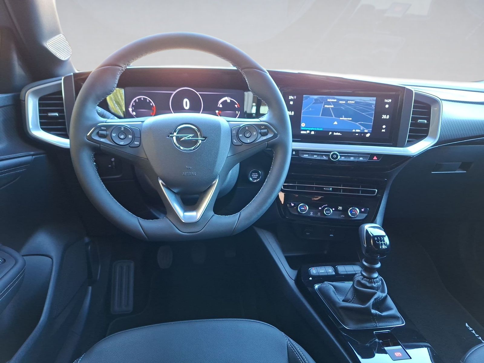Fahrzeugabbildung Opel Mokka 1.2 Turbo Ultimate Kamera,Navi,SHZ,ACC,PDC