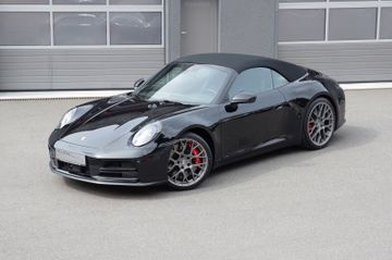 Porsche 992.2 4S*ACC,BOSE,Chrono,Sitzlüftung,14Wege,360°