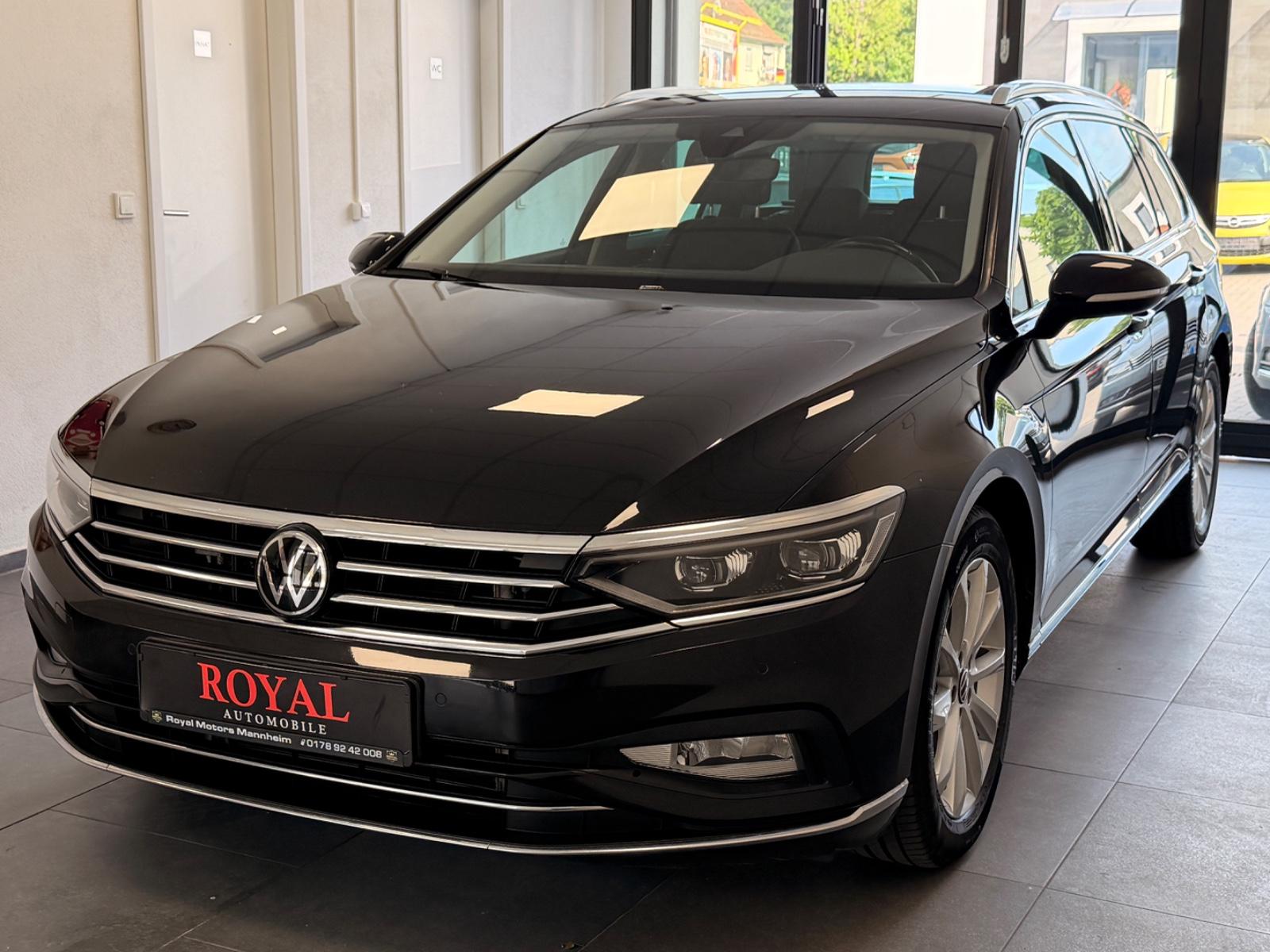 Volkswagen Passat Variant Elegance-Aut-1.Hand-ACC-AHK
