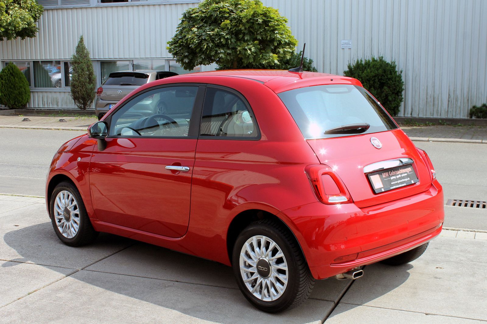 Fahrzeugabbildung Fiat 500 1.2 8V Dualogic LOUNGE Dolce Vita Navigation