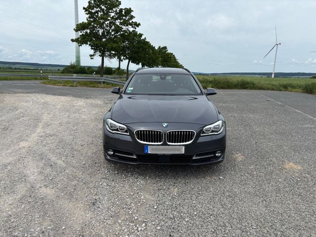 BMW 530d xDrive Touring A - Aut. | Panorama | 2. Han