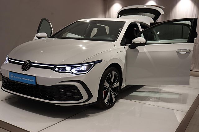 Golf GTE 1.4 TSI eHybrid ACC NAVI AHK KAMERA SPO