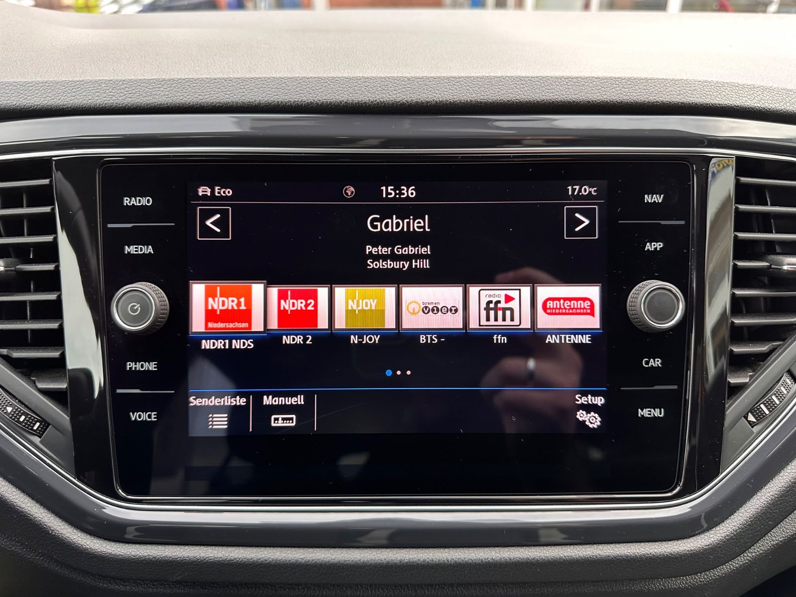 Fahrzeugabbildung Volkswagen T-Roc Sport 2.0 TSI 4Motion DSG LED/ACC/PDC/SHZ