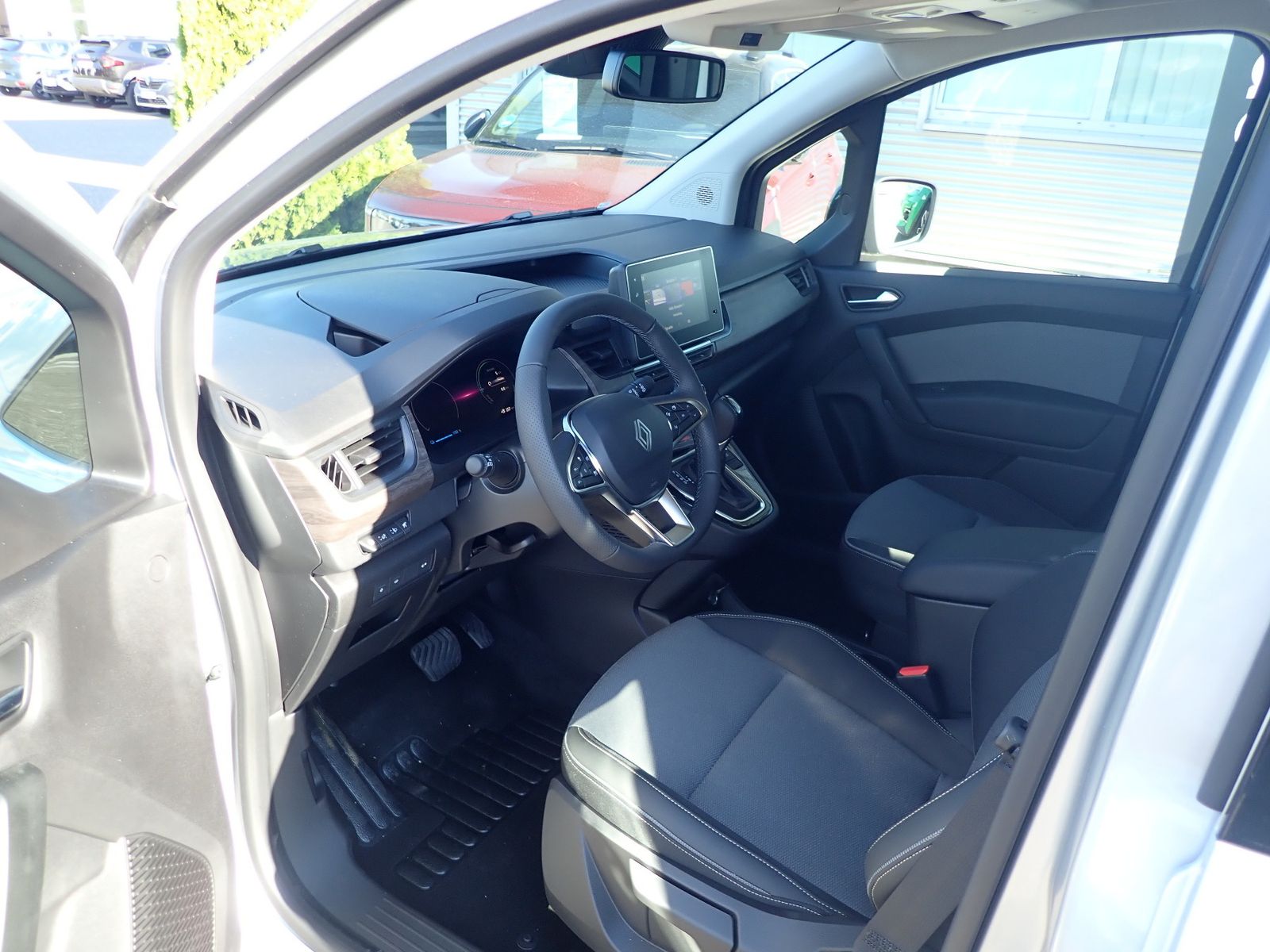 Fahrzeugabbildung Renault Kangoo E-TECH elektr. Techno Comfort Range AC22