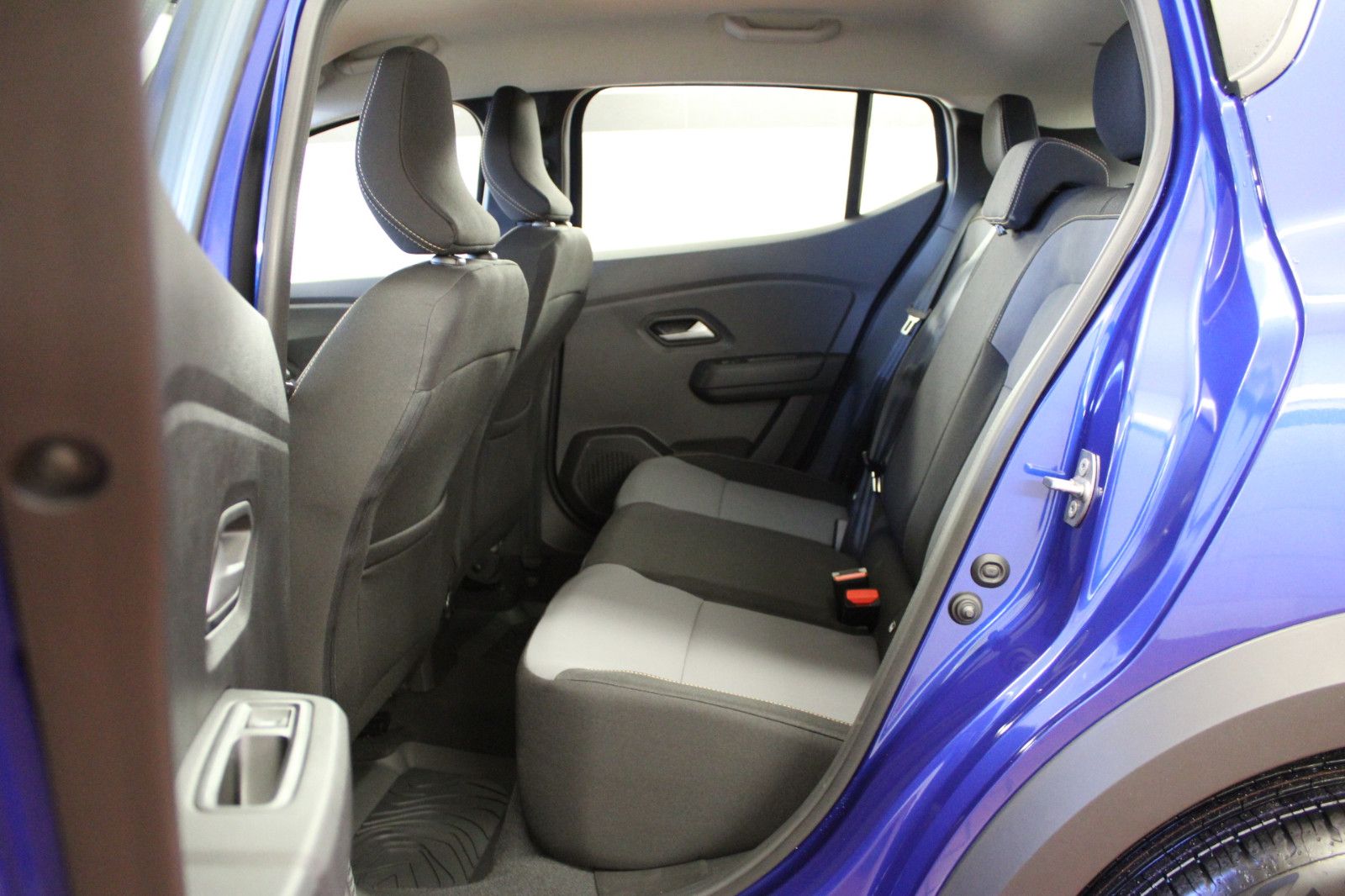 Fahrzeugabbildung Dacia Sandero Stepway TCe 90 auto Extreme*City-Paket*