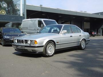 صورة 2 لـ 1991 BMW M5