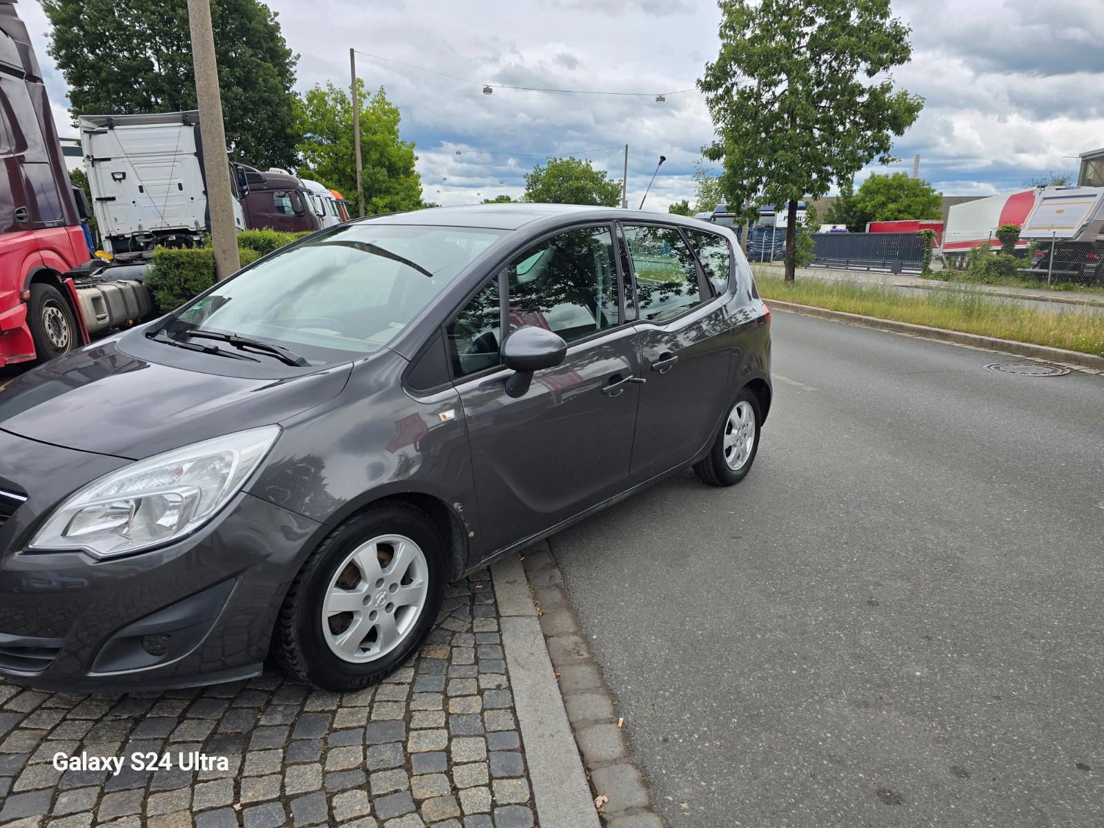 Opel Meriva B Edition