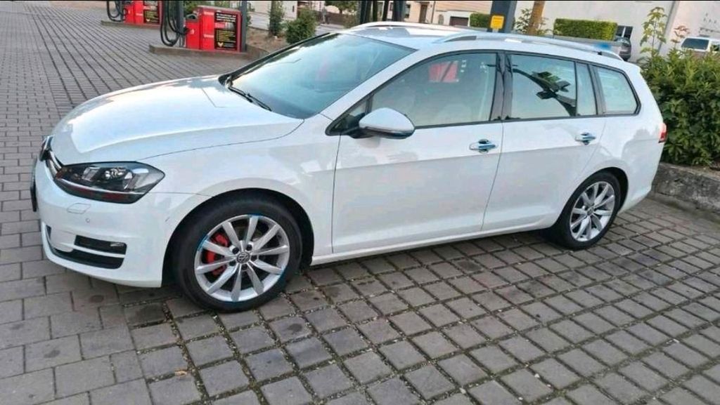 Image of Volkswagen Golf