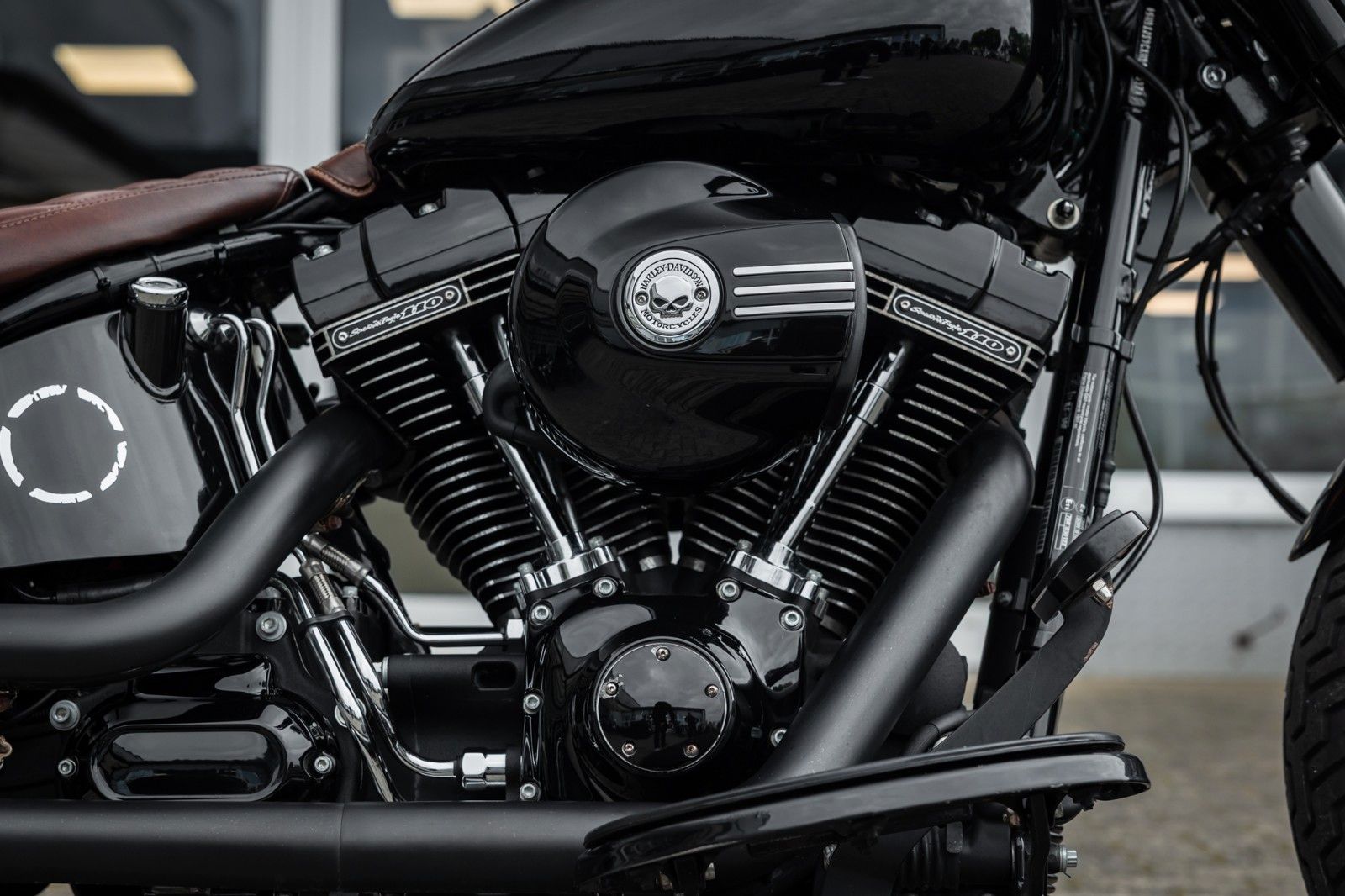 Fahrzeugabbildung Harley-Davidson FLSS SOFTAIL SLIM S 110 cui - Kesstech-Heckumbau