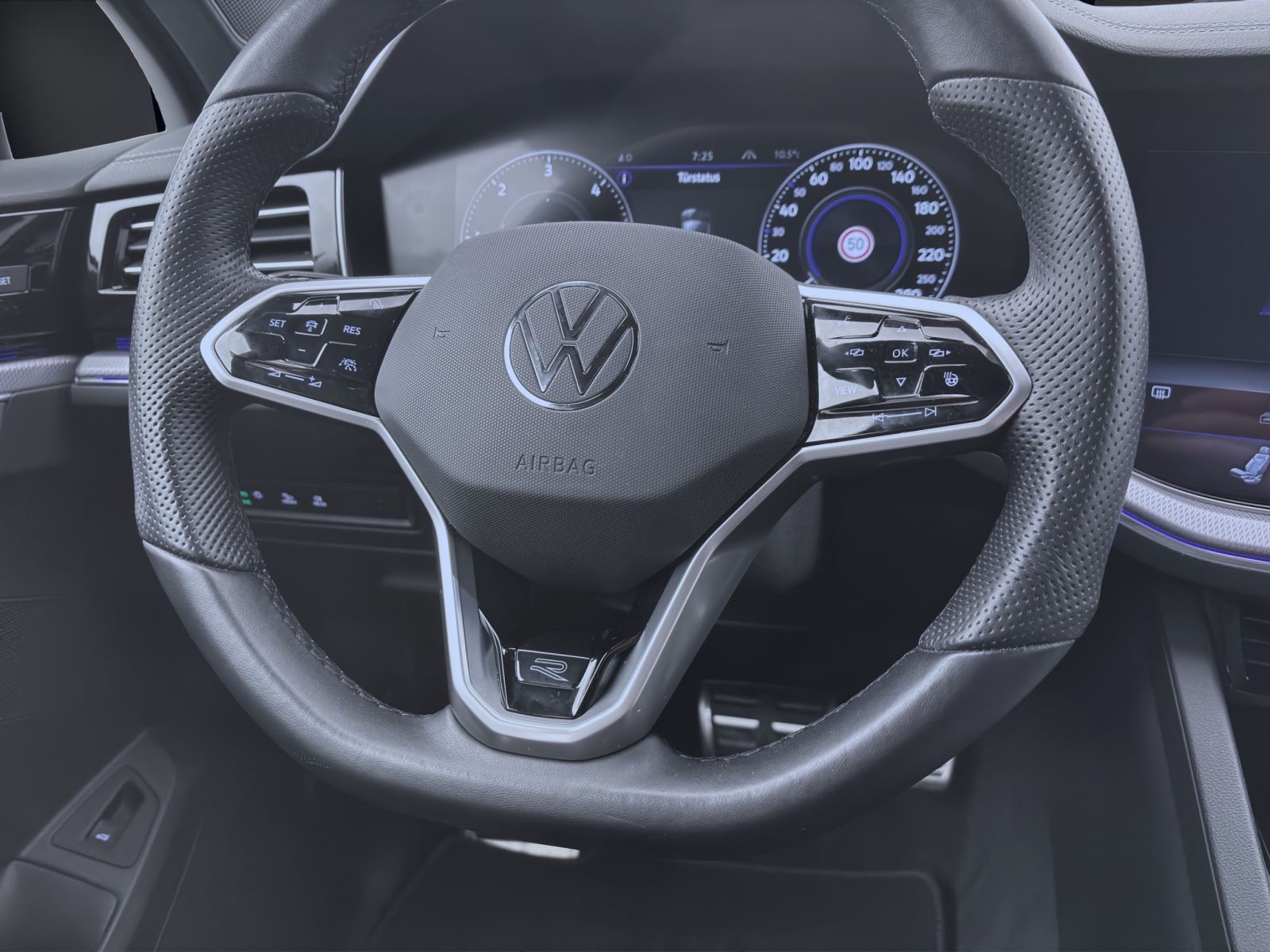 Volkswagen Touareg - Bild 13