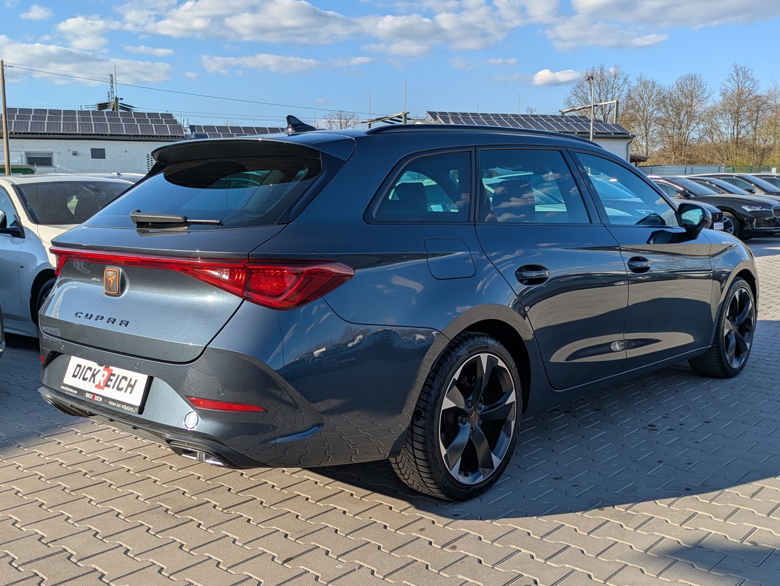 Fahrzeugabbildung CUPRA Leon 1.5 eTSI DSG MATRIX-LED*ACC*AHK*KAMERA*18"