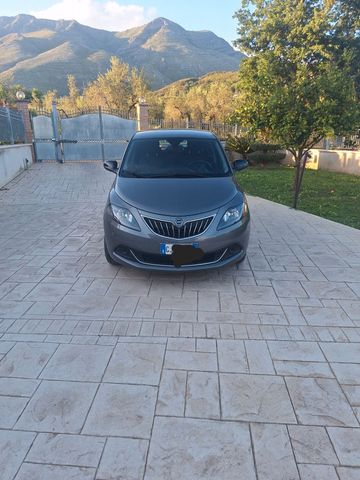 Другие Lancia Ypsilon 1.0 FireFly 5 porte S&S Hybrid Si