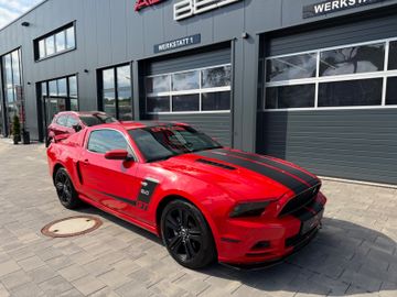 Ford Mustang - 3
