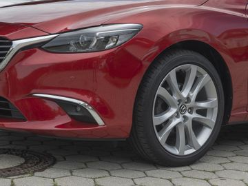 Mazda 6 Kizoku NAVLEDBoseKameraSZHACAALenkradhei