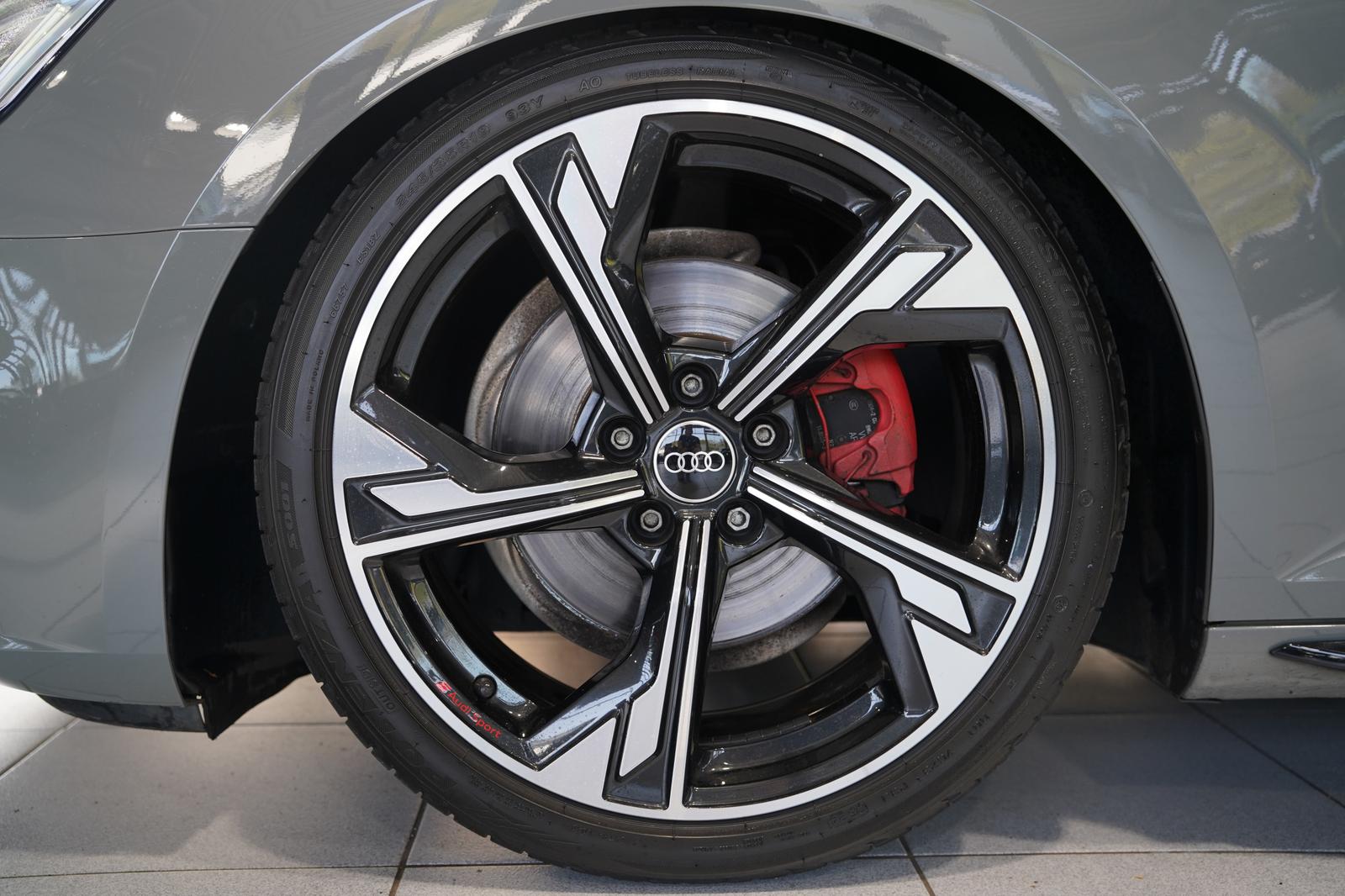 Audi A4 Avant S line *Matrix *B&O *Kamera *Virtual