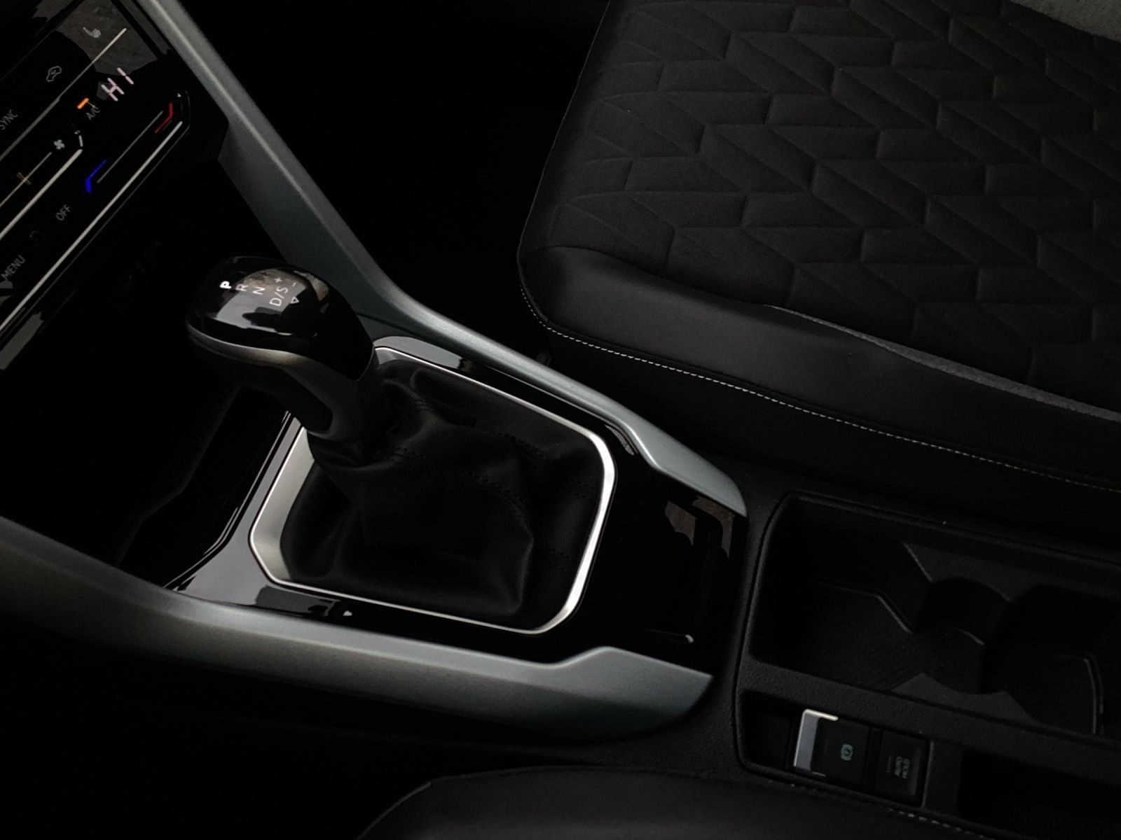 Volkswagen T-Roc - Bild 11