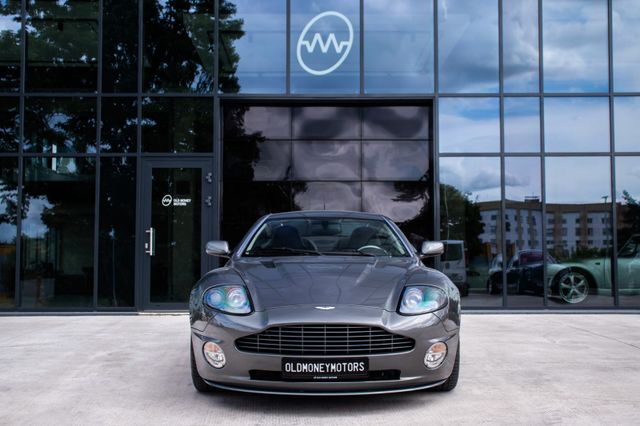 Aston Martin Vanquish S