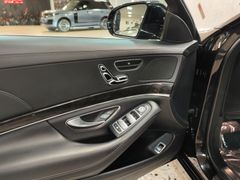 Fahrzeugabbildung Mercedes-Benz S 350 d Lim. (360°CAM/MULTIBEAM/DISTR/