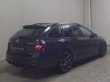 Skoda Octavia Kombi 2.0 TDI RS Navi LED AHK ACC Memory - Skoda: RS