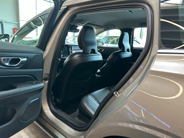 Volvo V60 *TÜV 328*KEYLESS*ACC*NAV*2-ZONEN*VirtualCo*