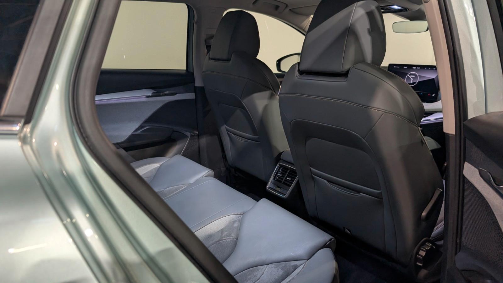 Skoda Enyaq 80 Lounge ACC*HUD*KAM*PANO*MEMO*W-PUMPE