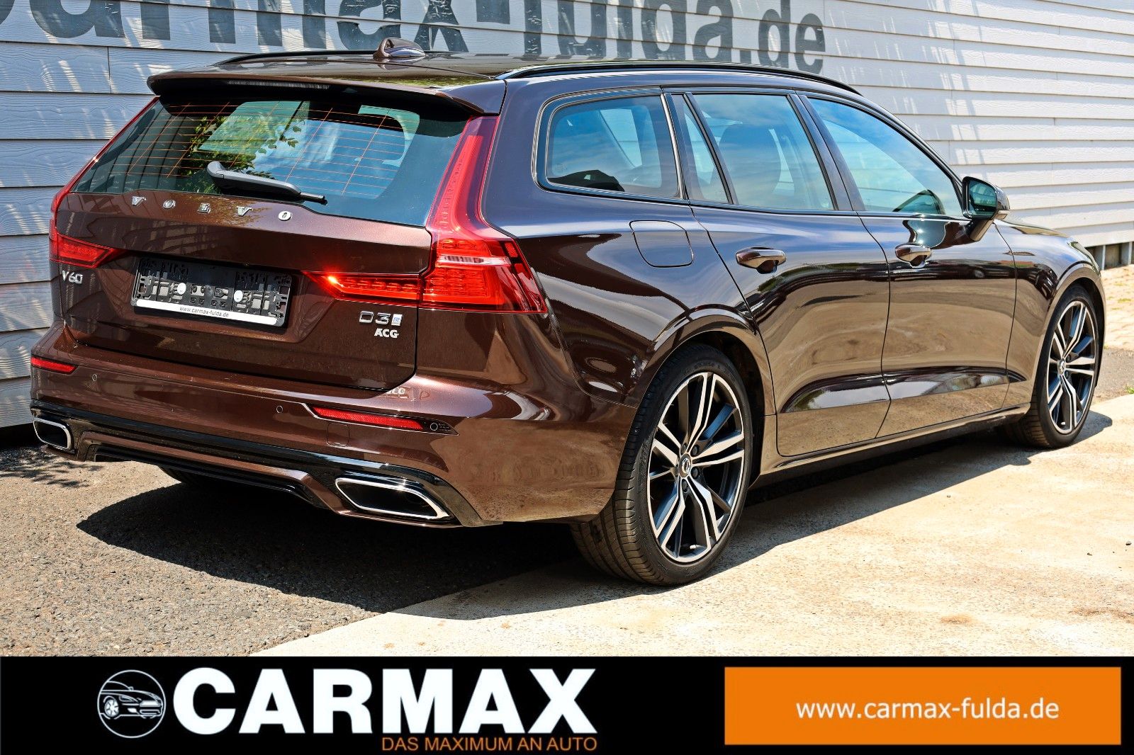 Fahrzeugabbildung Volvo V60 R Design Leder,Navi,LED,Harman/K,Kamera
