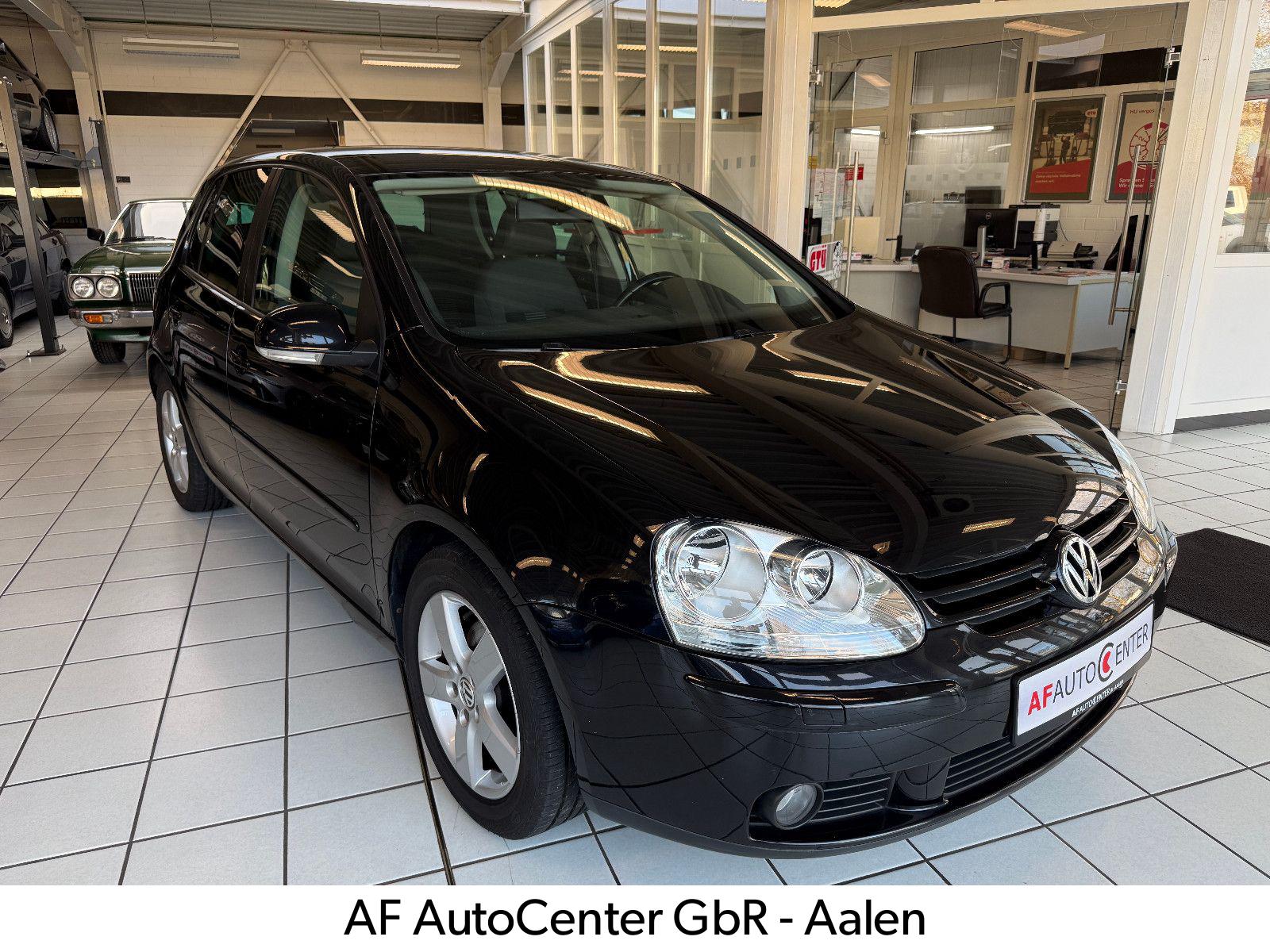 Volkswagen Golf V 1.6 United *Sitzheizung*Zahnriemen NEU*