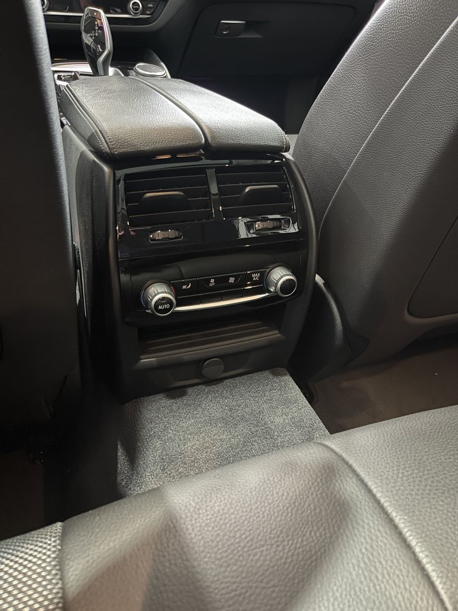 Fahrzeugabbildung BMW 540 d*xDrive*Sport Line*AHK*LED*HUD*Leder*Pano*