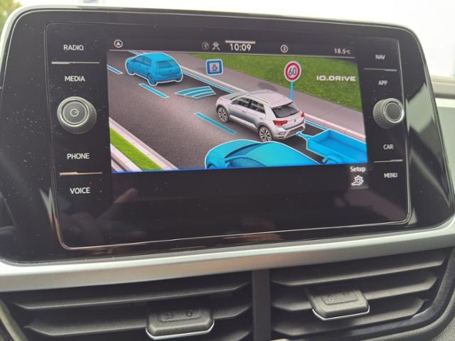 Volkswagen T-Roc 1.5l TSI LIFE LED+NAV+AHK+ACC+APP, миниатюра 21