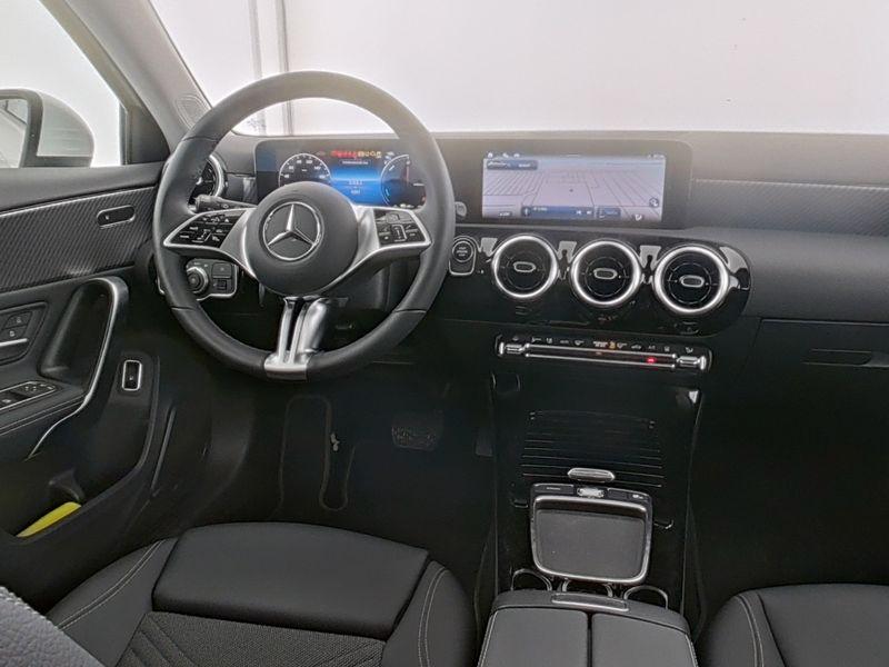 Mercedes-Benz A 250 e , PROGRESSIVE 360 DISTR KAMERA SPUR PDC