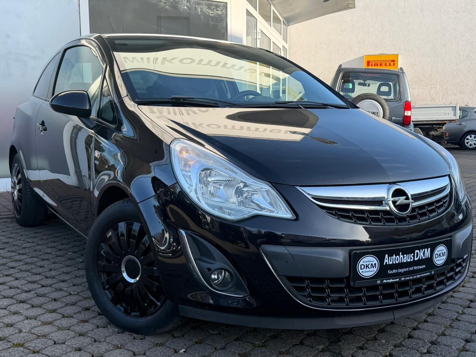 Opel Corsa Satellite/Automatik