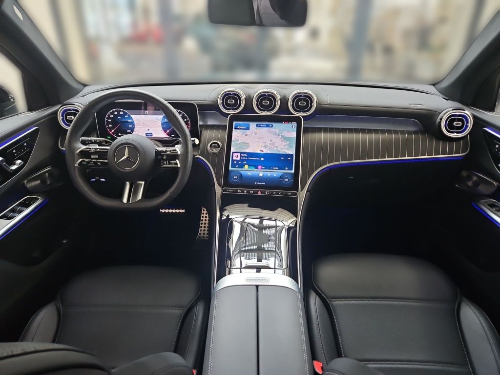 Fahrzeugabbildung Mercedes-Benz GLC 300 4M AMG AHK SDHZ Sitzklima Massage Pano