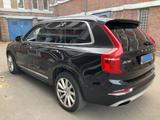 Volvo XC 90 Inscription AWD Pano/Head-Up/7-Sitzer - Volvo Gebrauchtwagen in Düsseldorf