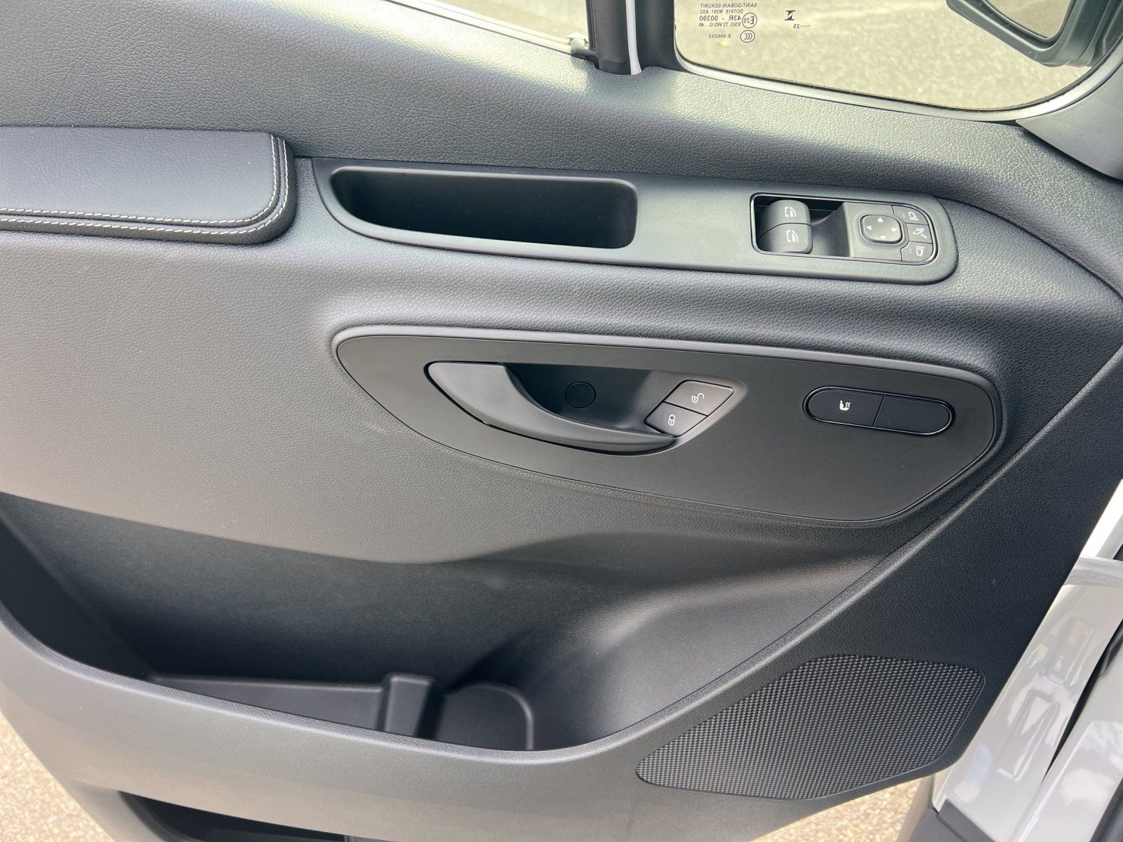 Fahrzeugabbildung Mercedes-Benz Sprinter 315 CDI Kasten PRO Hochdach Standard