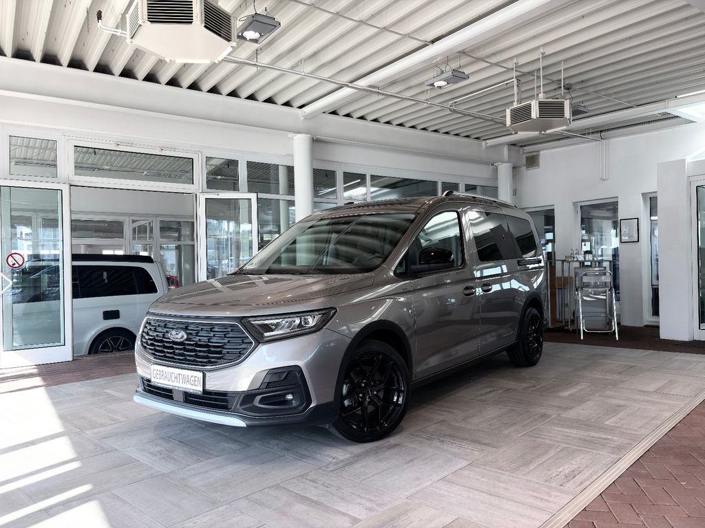 2023 Ford Grand Tourneo