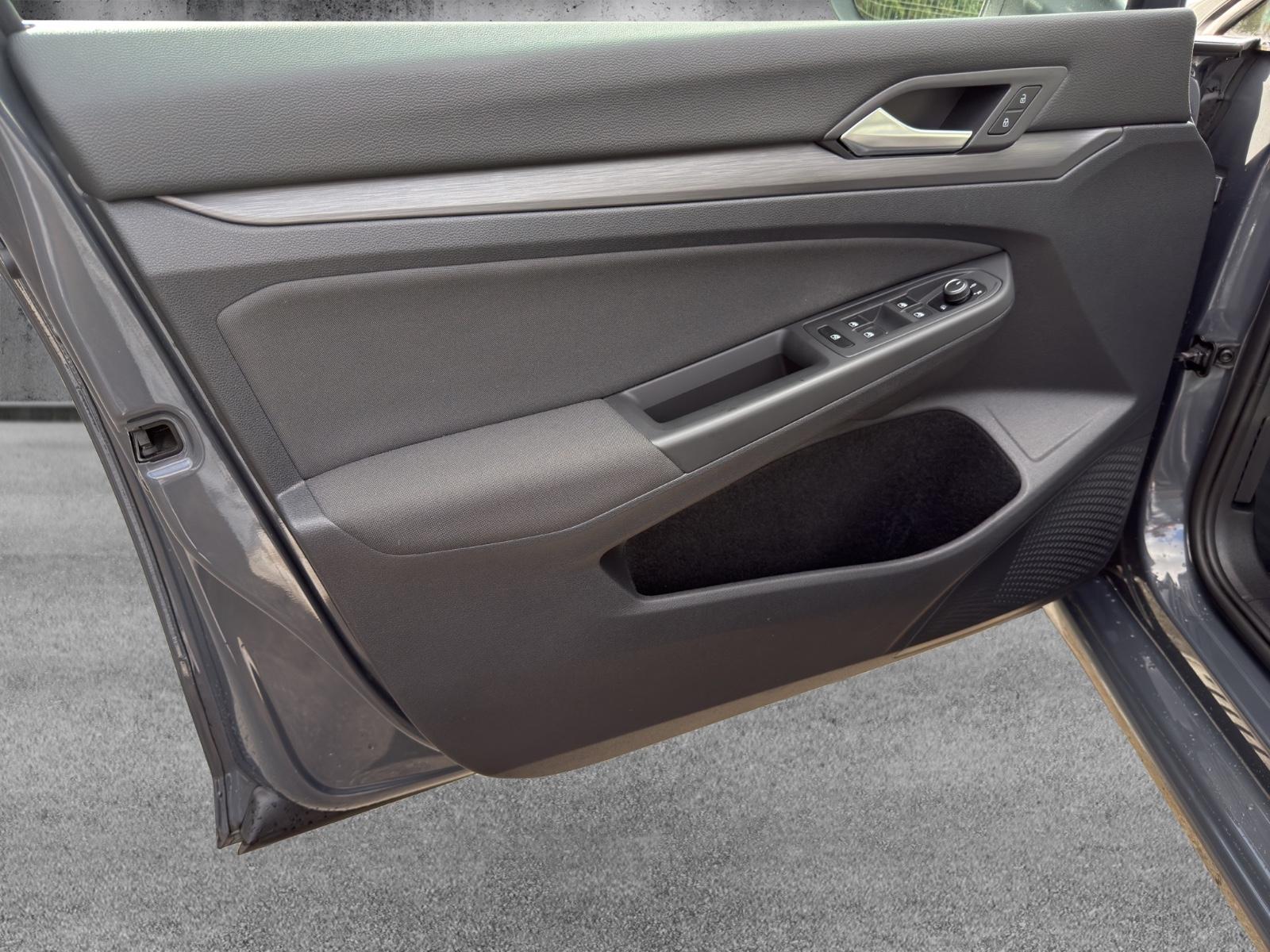 Volkswagen Golf VIII Variant Style*LED*Massage*Standheiz*, миниатюра 26