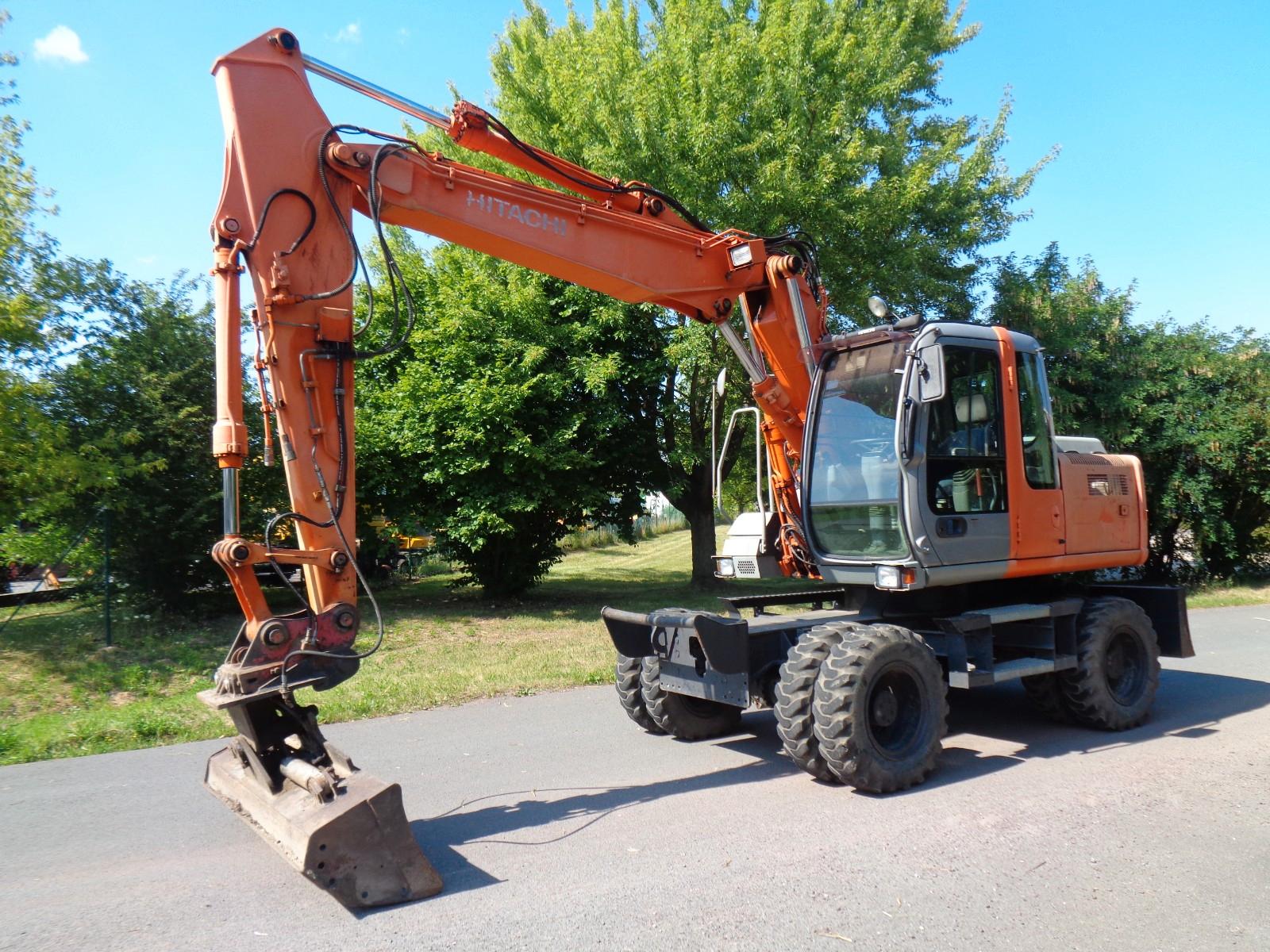 Hitachi ZX 130W