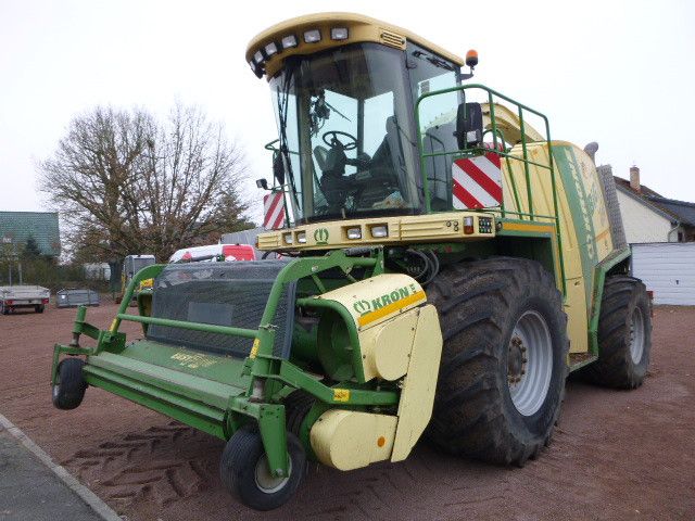 Krone BiG X 650 Feldhäcksler 1948 Stunden Bj.2006