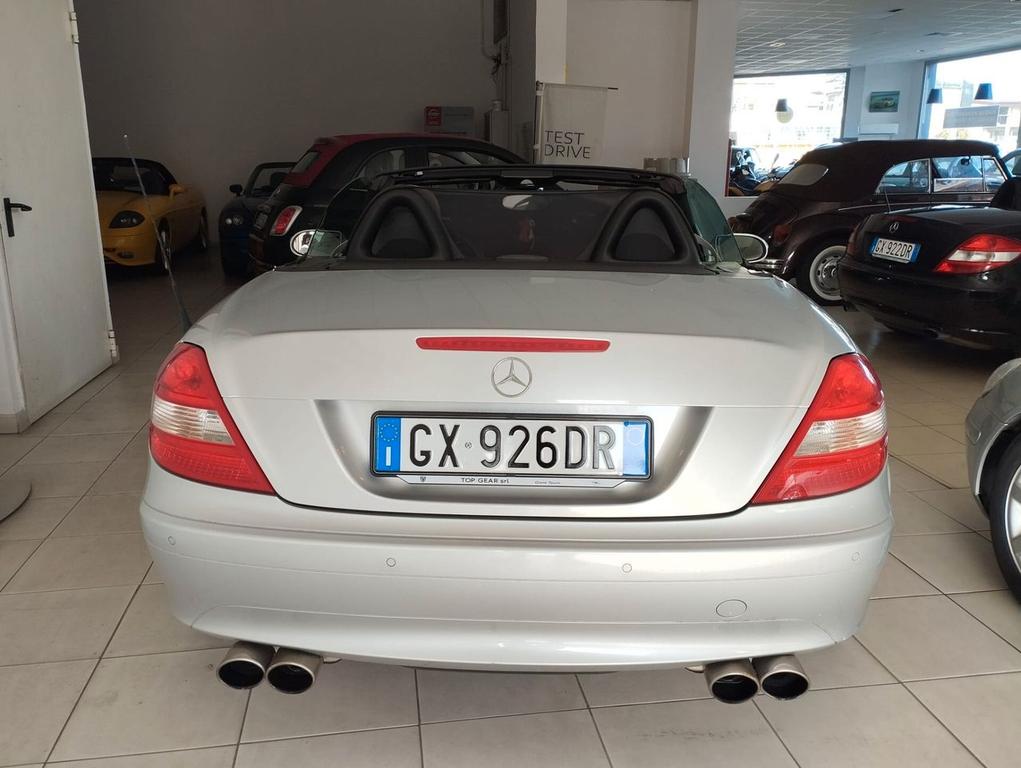 Mercedes-Benz SLK 200