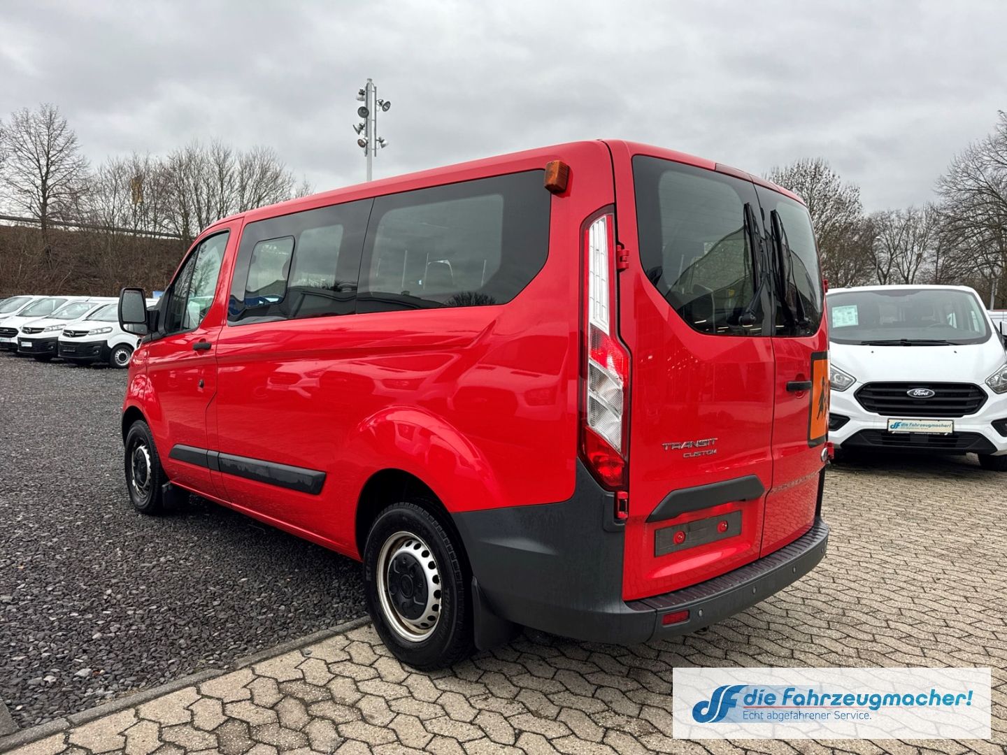 Fahrzeugabbildung Ford Transit Custom Tourneo 300 L1 *4044 *EXPORT