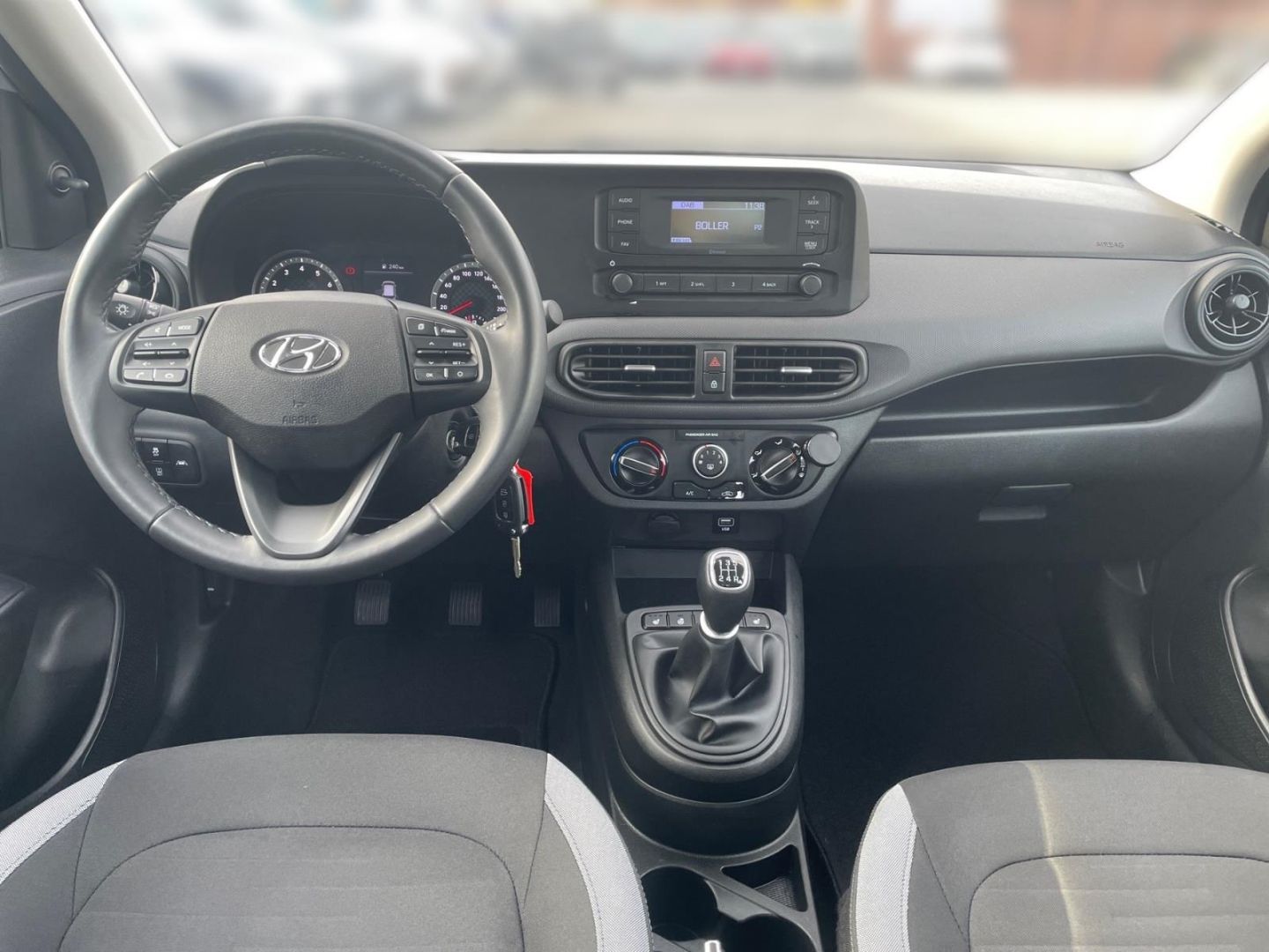Fahrzeugabbildung Hyundai i10 1.0 Select Funktion Allwetter Lenkradheizung
