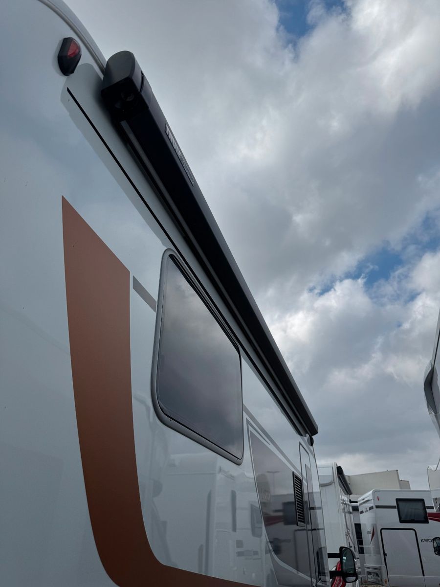 Fahrzeugabbildung Bürstner Lyseo TD 727 G Harmony Line - SIE SPAREN -28%!