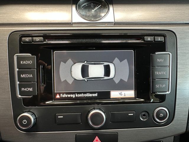 MYAUTOCENTER – Gebraucht- und Jahreswagen mit Werkstattservice in Pfaffenhofen Volkswagen Passat *ACC*NAV*AHK*PDC*SitzHZ*2-ZONEN*TotWinkel