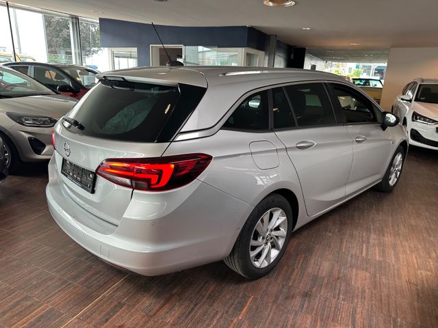 Fahrzeugabbildung Opel Astra K Sports Tourer Elegance SHZ