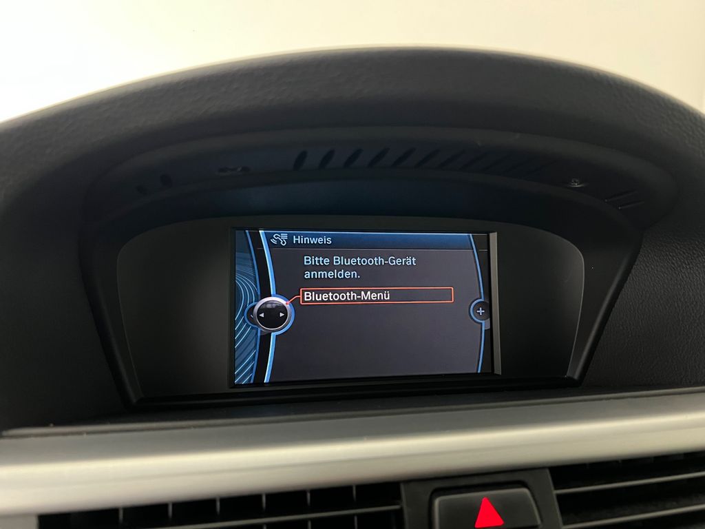 BMW 320d CABRIO M PAKET / NUR 102.tKM / GARANTIE / BMW 320d CABRIO M PAKET / NUR 102.tKM / GARANTIE /
