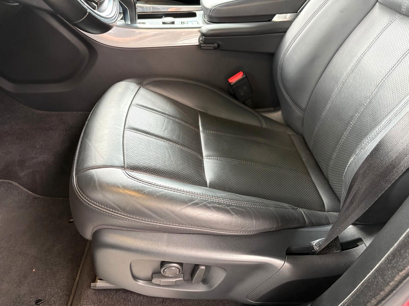 Fahrzeugabbildung Land Rover Range Rover Sport P400e HSE Dynamic, 21 zoll