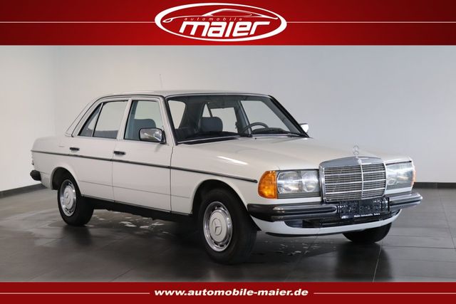 Mercedes-Benz 200 Oldtimer H-Kennzeichen Traumzustand Note 2+